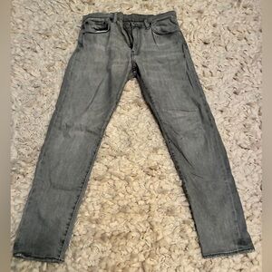 Men's Gray Jeans Levi 32 waist 30 length